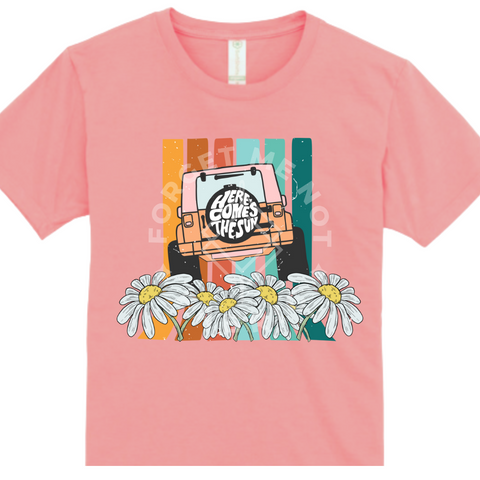 Here Comes the Sun Jeep, Pink T-Shirt(Size XSmall Youth), Graphic Shirts
