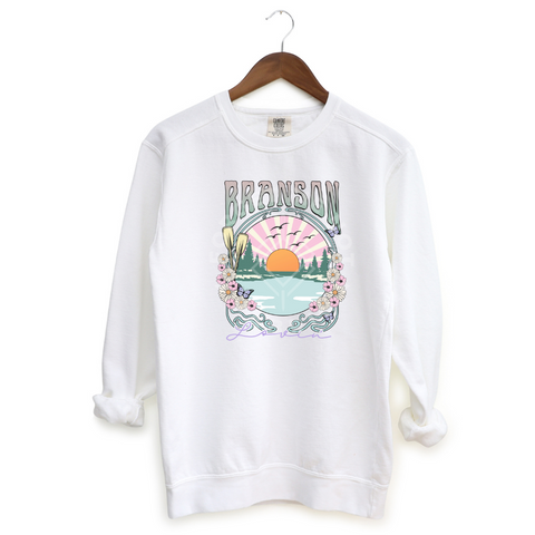 Branson Scenery, White Sweatshirt (Size XLarge), Graphic Shirts