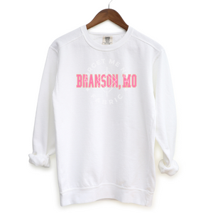 Branson, MO Pink Words, White Sweatshirt (Size XLarge), Graphic Shirts