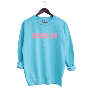 Branson, MO Pink Words, Blue Sweatshirt (Size Small), Graphic Shirts